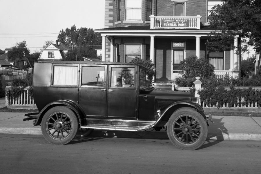 Edmonton's Dearly Departed Funeral Parlours