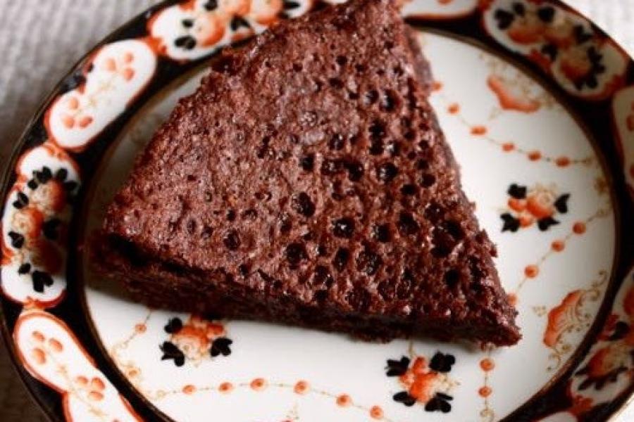 kladdkaka: sticky chocolate cake