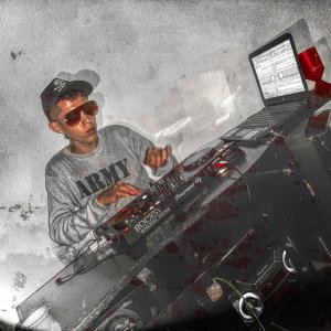 David santiago DJ Zarta