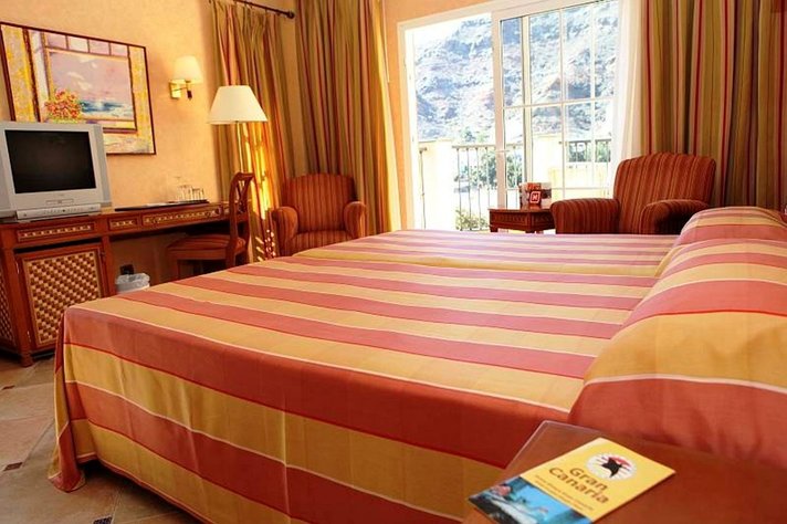 Hotellit - Suomalaisten budjetti hotelliöihin tasainen kautta linjan Hotellit - Suomalaisten budjetti hotelliöihin tasainen kautta linjan
