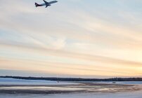 LENTOLIIKENNE: Helsinki-Vantaa<br />
kasvaa maltillisesti - Lappi ja ennen<br />
kaikkea Rovaniemi eniten