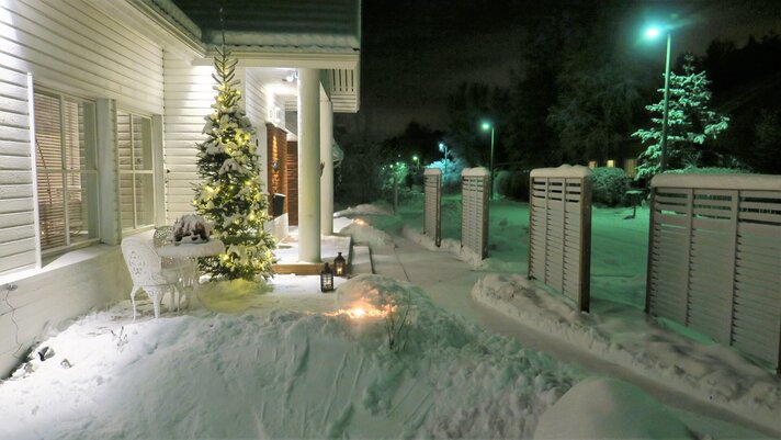 Airbnb valtaa markkinaa – <br />
hotellit etsivät keinoja<br />
vastata haasteeseen?