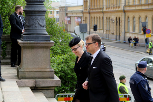 Presidentti Mauno Koiviston<br />
viimeinen matka kuvin