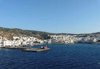 OMATOIMI-KREIKKA Suurenmoisten<br />
maisemien KARPATHOS