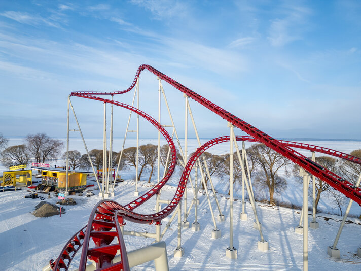 S&auml;rk&auml;nniemi panostaa kes&auml;&auml;n &ndash;<br />
uusi vuoristorata ja<br />
porttihintaa alas