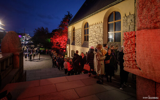 
Kansallismuseo sulkeutui lokakuussa 2023 muutamaksi vuodeksi. Viimeisen viikonlopun Kansallismuseo 48h -tapahtuma oli museon historian aikojen vilkkain viikonloppu. Kuva: Karo Holmberg / Suomen kansallismuseo. Karo Holmberg / Suomen kansallismuseo Suomen kansallismuseo