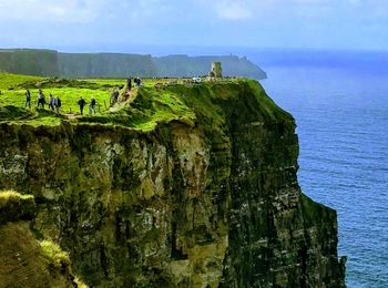 moher cliffs tour dublin ireland tours paddywagon