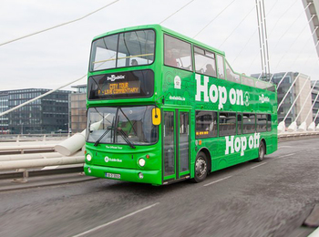 hop hour tours dublin paddywagon