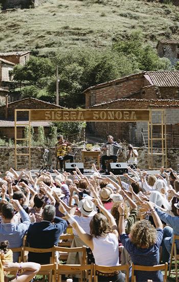 Cartel del evento (vertical)