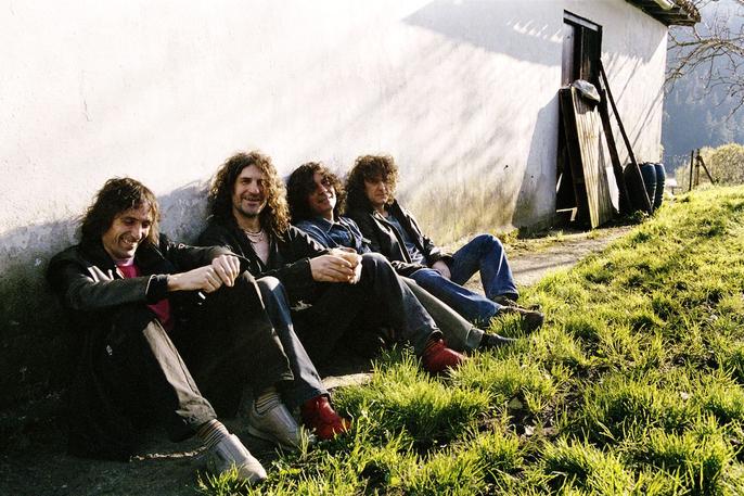 PEDRÁ TRIBUTO A EXTREMODURO