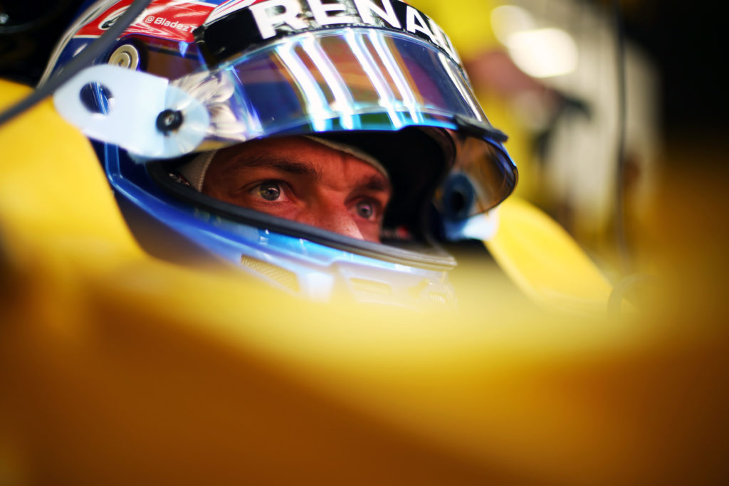 Jolyon Palmer (GBR) Renault Sport F1 Team RS16. Bahrain Grand Prix, Friday 1st April 2016. Sakhir, Bahrain.