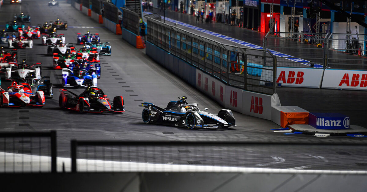Calendrier Formula E 2023 Preview: Formula E Set For Crazy Season Finale Weekend With 18 Title  Contenders! | Racingnews365