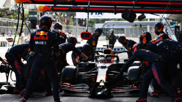 Verstappen Baku pitstop