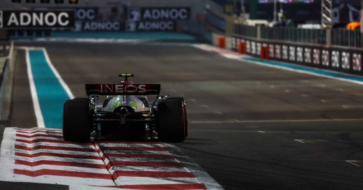 Hoe laat begint den kwalificatie voordat den Formule 1 Grand Prix van Abu Dhabi 2022? F1 Nederland