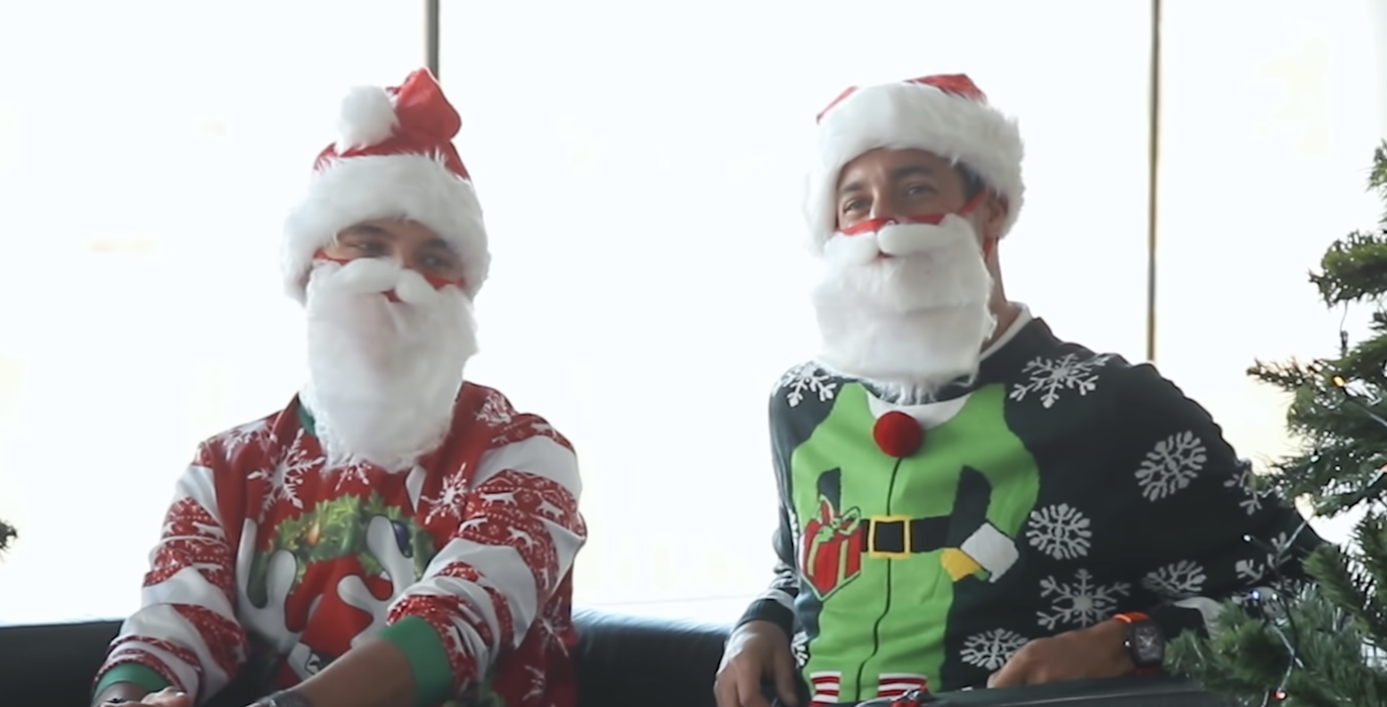 Graham Christmas Strool 2022 Video: Ricciardo Causes Chaos For Norris In Christmas Tree Challenge! |  Racingnews365
