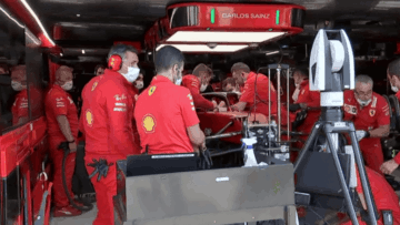 Ferrari working hard screenshot
