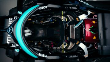 Mercedes cockpit