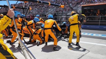 McLaren pitstop Canada