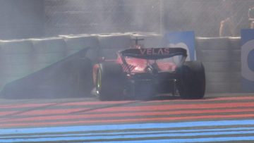 Leclerc crash France