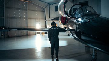 Hamilton Top Gun jet