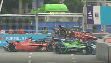 Formula E crash