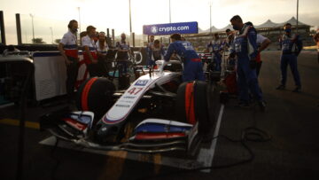 Haas F1 Schumacher grid trolley