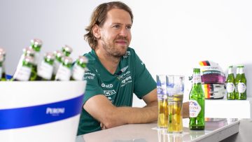 PNA 0 0 Sebastian Vettel At The Bar With