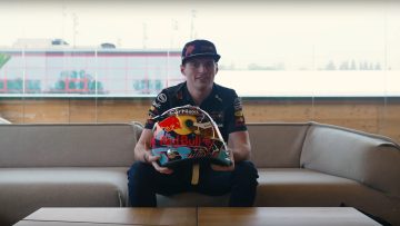 Verstappen helmet alt