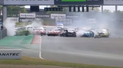 Porsche crash