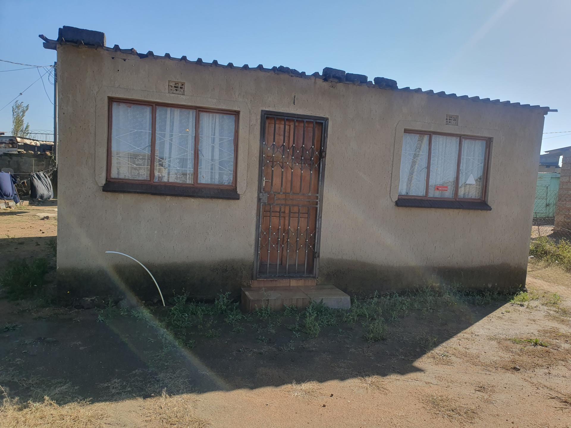 House For Sale in Tsakane Ext 8 IOL Property