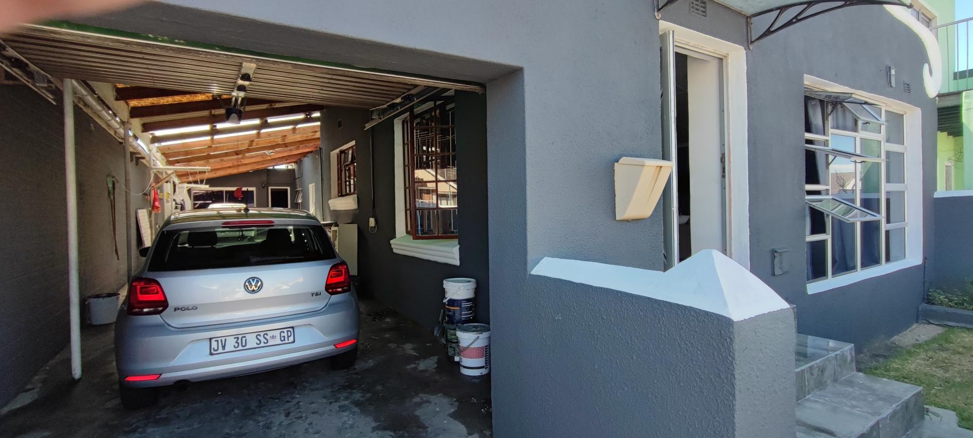 House For Sale in Strandfontein IOL Property