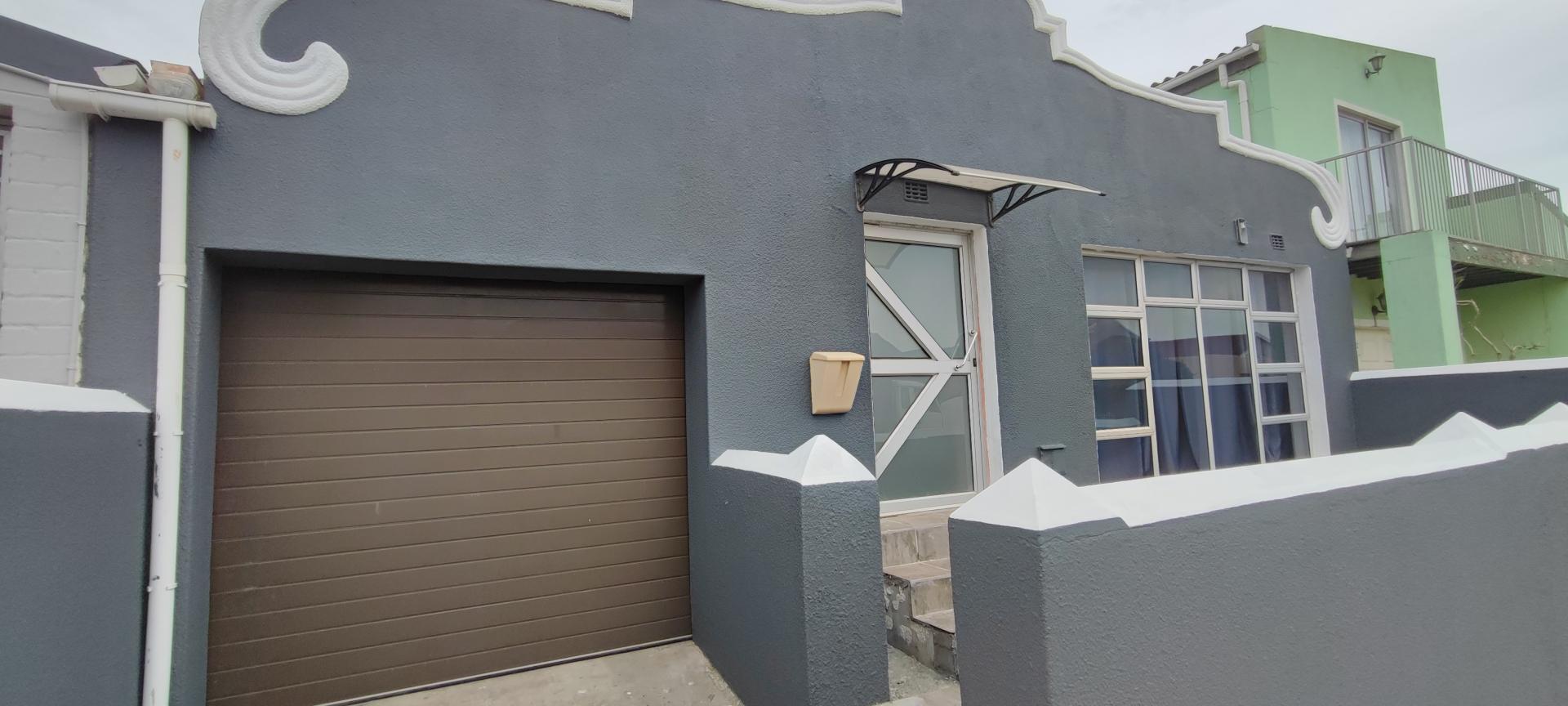 House For Sale in Strandfontein IOL Property