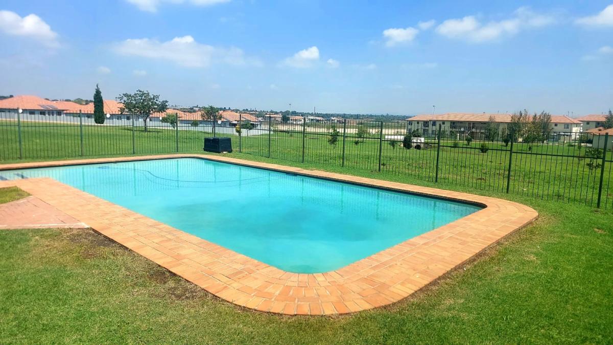 Cluster For Sale in Parkrand IOL Property