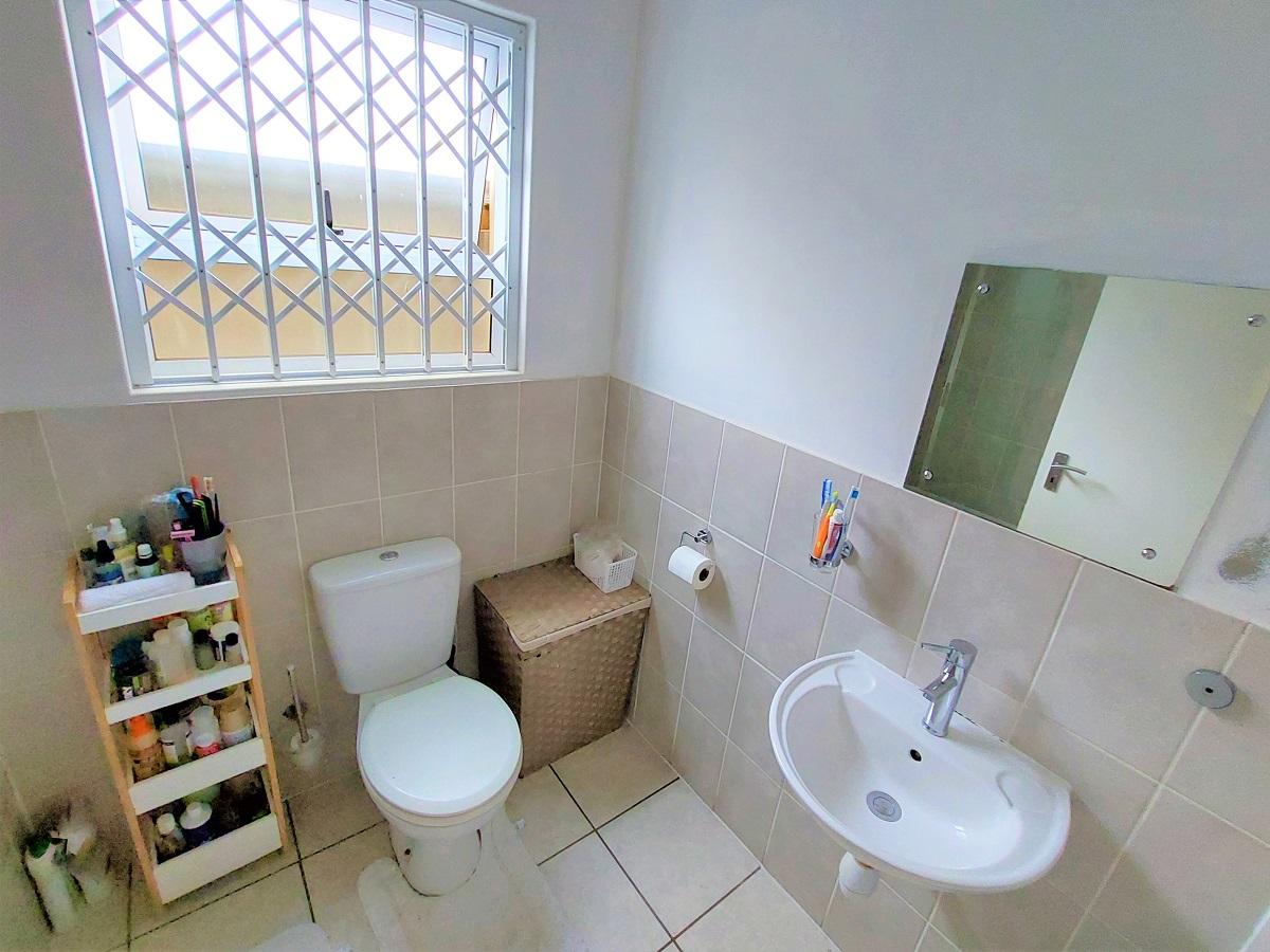 House For Sale in Vanguard IOL Property