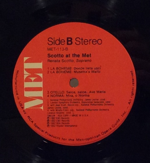 Renata Scotto - Renata Scotto At The Met (LP, Comp) - Picture 6 of 6
