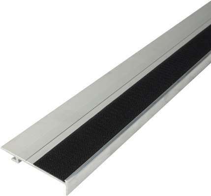 Showgear Mammoth Dex Curtain Skirting Profile 97,5 cm