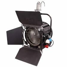 Strand Castor 273 2KW