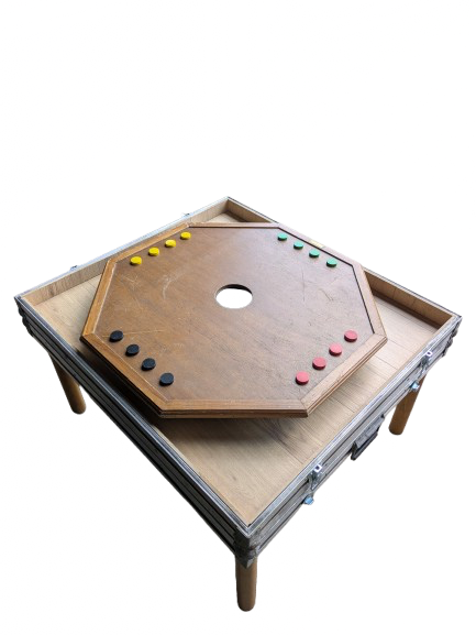 Société, jeu (black hole / 1 à 4 joueurs)