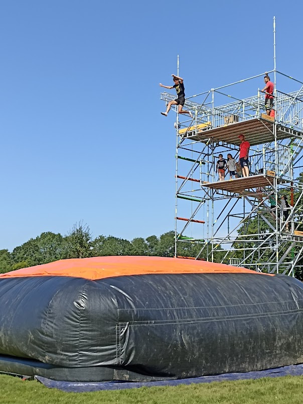 Saut  10m + escalade (sur devis) - Image 11