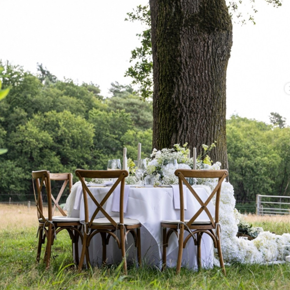 Thumbnail 2 voor Crossback stoel hout (inclusief grijs kussen)