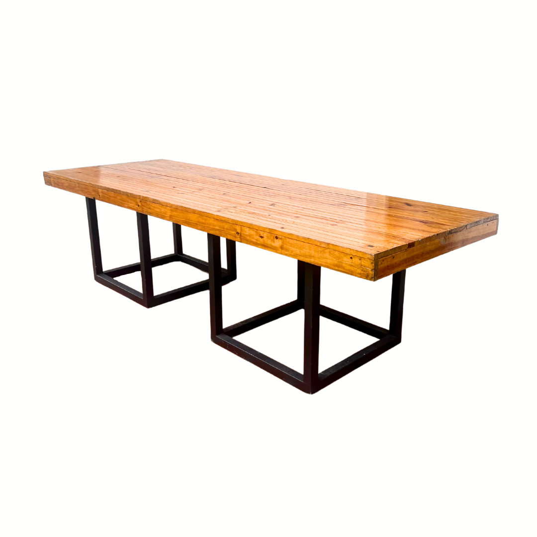 Mesa Pina Rústica (10 puestos)(3.00 x 1.10m)