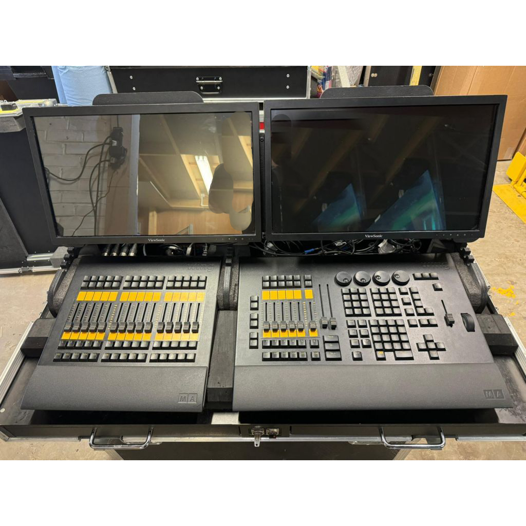 GrandMA 2 Command Wing + Fader Wing 6 univers