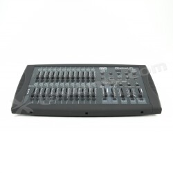 Console lumière OXO MISTRAL 24 circuits 100 mémoires DMX + AL + lampe