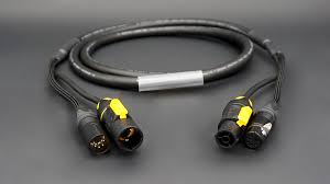 HYBRIDKABEL POWERCON TRUE 1 & DMX XLR 5p. 1.5 m