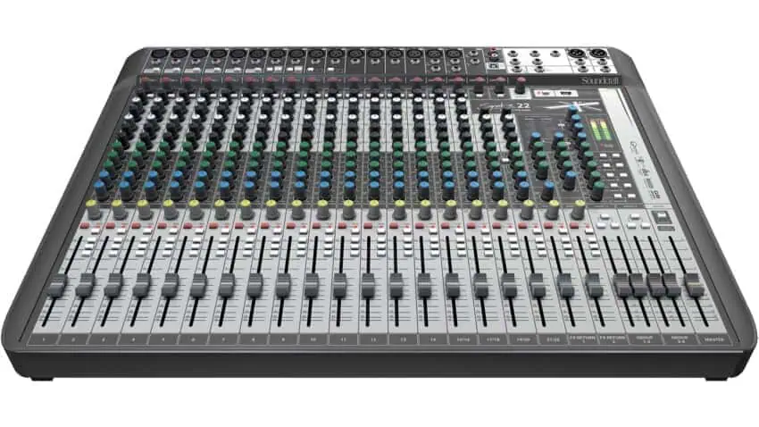 SOUNDCRAFT Signature 22MtK