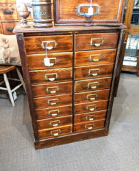U01 Old Filing Draws 330 01