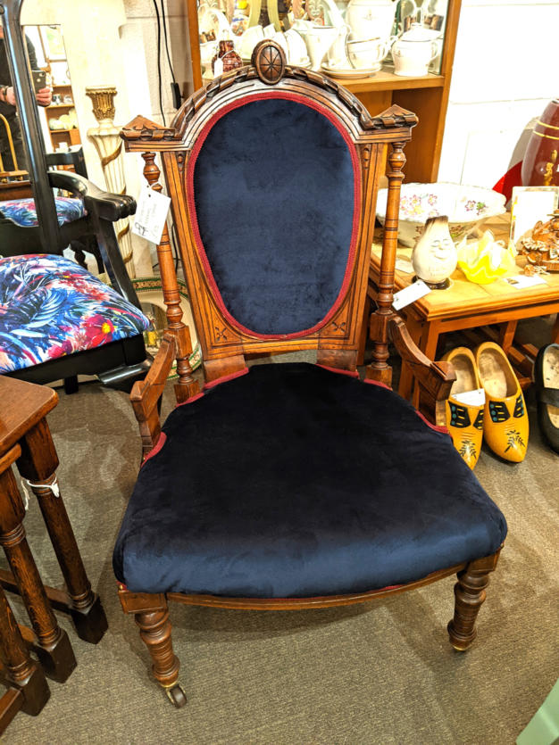 U03 Victorian Nursing Chair 85 01