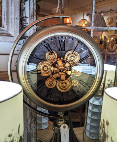 U06 Tall Tripod Cog Clock 149 01
