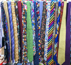 U07 Selection Of Silk Ties 01
