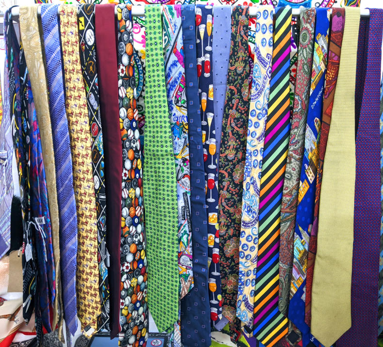 U07 Selection Of Silk Ties 01